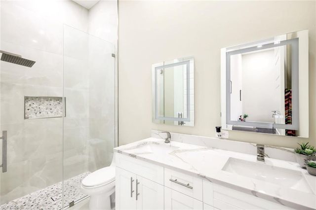 455 SE 17th AVE, Cape Coral, FL 33990