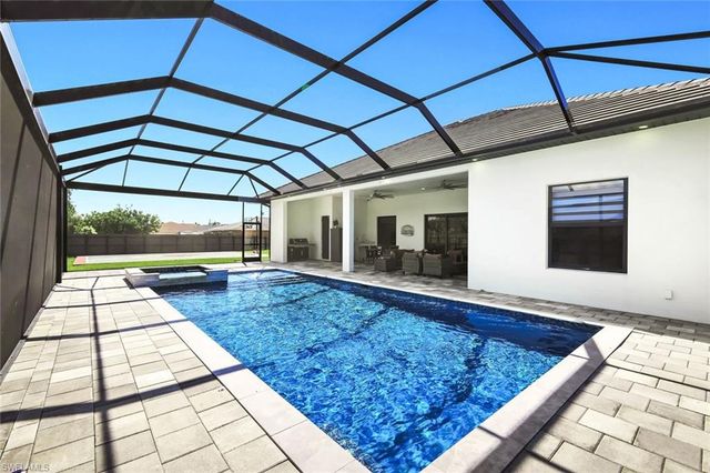 455 SE 17th AVE, Cape Coral, FL 33990