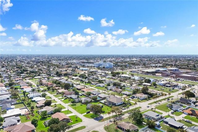 455 SE 17th AVE, Cape Coral, FL 33990