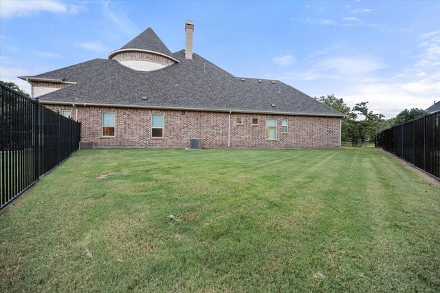 1012 Cool River Drive, Southlake, TX 76092