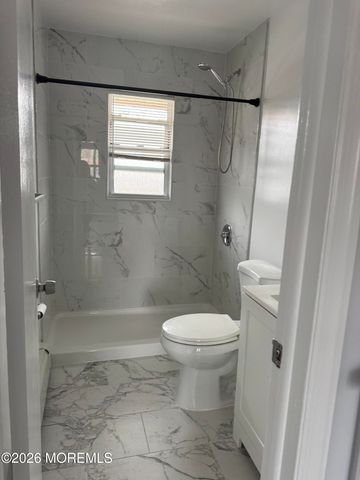 96 East Avenue 10, Atlantic Highlands, NJ 07716