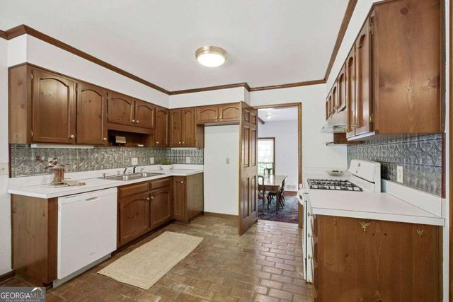 395 Nottingham Drive, Marietta, GA 30066