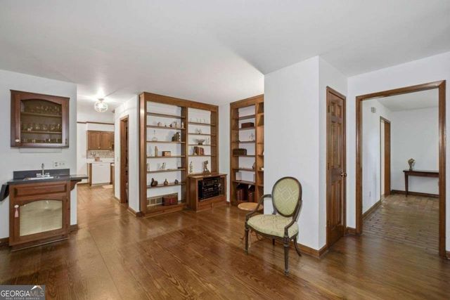 395 Nottingham Drive, Marietta, GA 30066