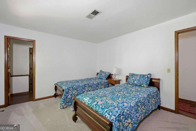 395 Nottingham Drive, Marietta, GA 30066