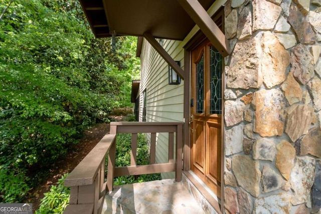 395 Nottingham Drive, Marietta, GA 30066