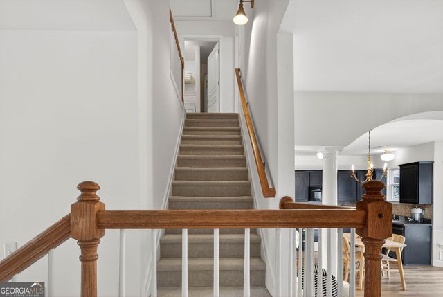 216 Parc View Lane, Woodstock, GA 30188