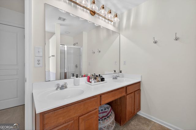 216 Parc View Lane, Woodstock, GA 30188