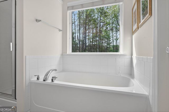 216 Parc View Lane, Woodstock, GA 30188