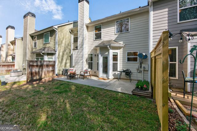 216 Parc View Lane, Woodstock, GA 30188