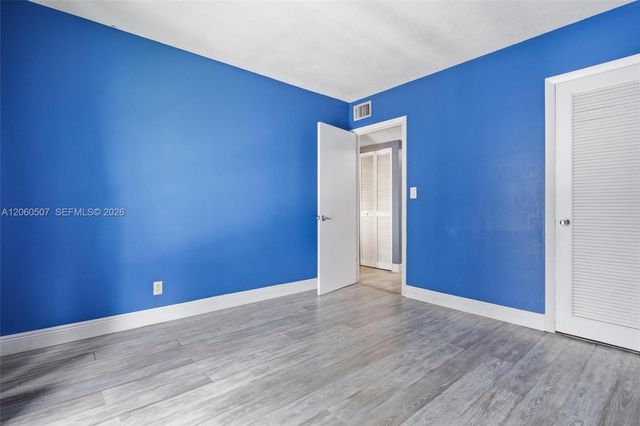 4054 N Pine Island Road 2B, Sunrise, FL 33351