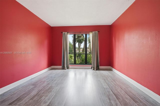 4054 N Pine Island Road 2B, Sunrise, FL 33351