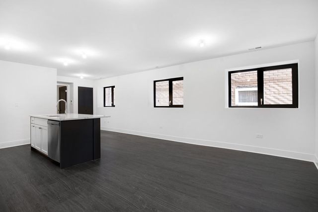 1833 S Throop Street G, Chicago, IL 60608