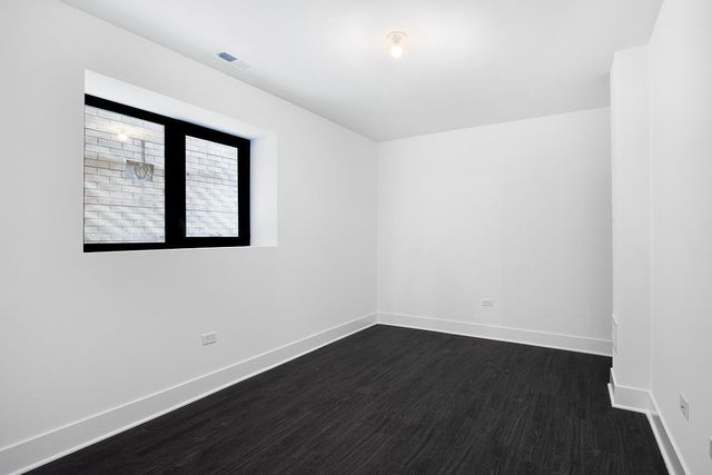 1833 S Throop Street G, Chicago, IL 60608