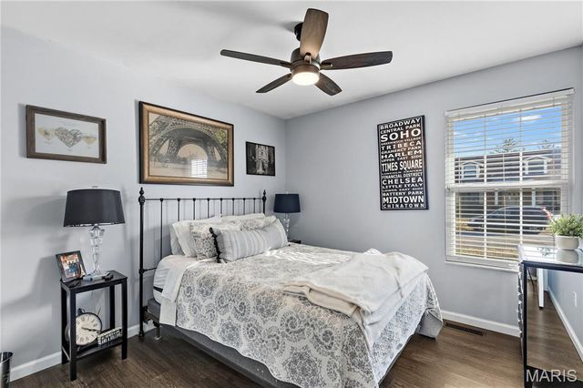 717 Woodrun Drive, Ballwin, MO 63021