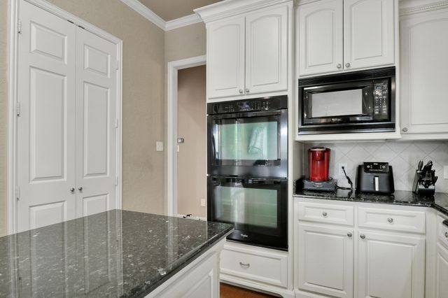 2222 Kennebunk Lane, Tyler, TX 75703