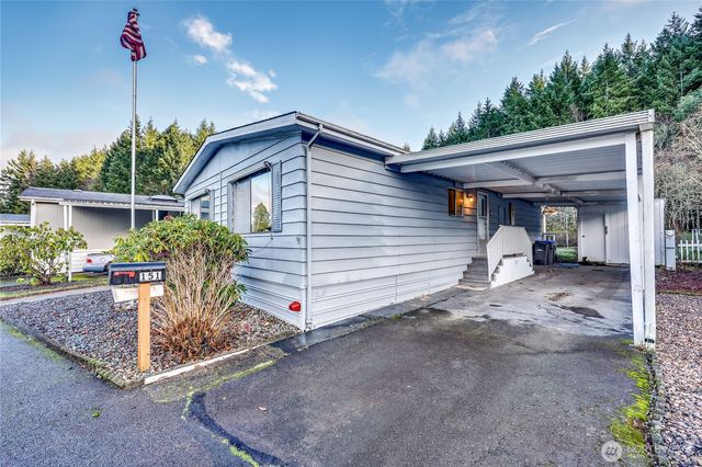 151 Sereno Circle Drive, Bremerton, WA 98312