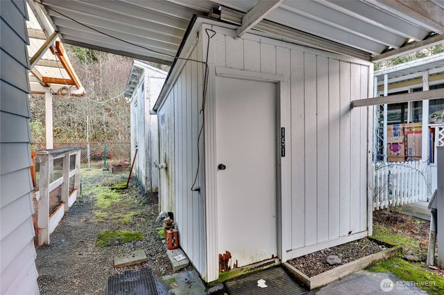 151 Sereno Circle Drive, Bremerton, WA 98312