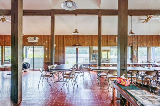 151 Sereno Circle Drive, Bremerton, WA 98312