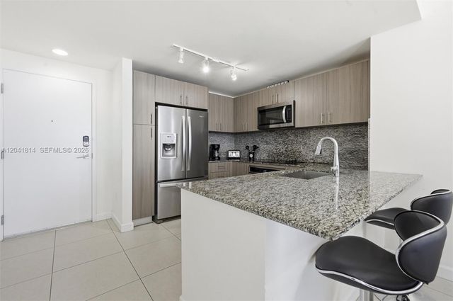 5350 NW 84th Avenue 504, Doral, FL 33166