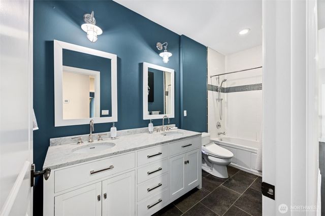 5101 SE Natchez Court, Port Orchard, WA 98366