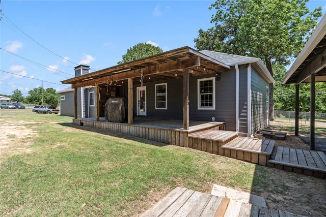 109 Bayview Street, Gun Barrel City, TX 75156