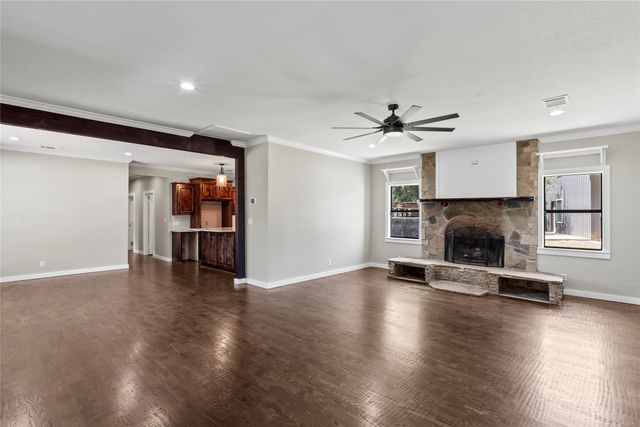 109 Bayview Street, Gun Barrel City, TX 75156