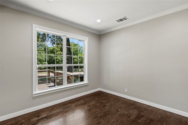 109 Bayview Street, Gun Barrel City, TX 75156