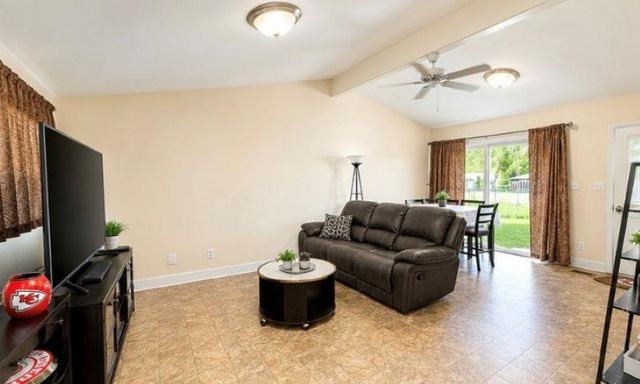 1219 Midland, Salina, KS 67401