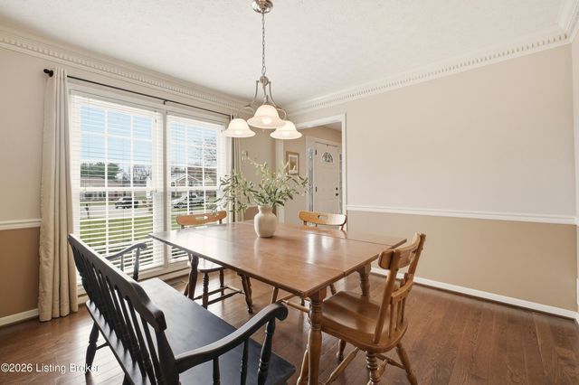 3419 Brookhollow Dr, Louisville, KY 40220