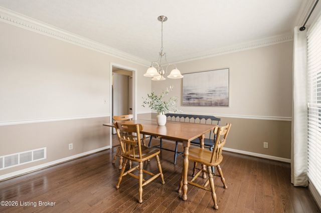 3419 Brookhollow Dr, Louisville, KY 40220