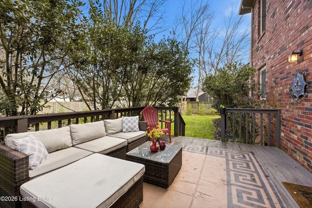 3419 Brookhollow Dr, Louisville, KY 40220