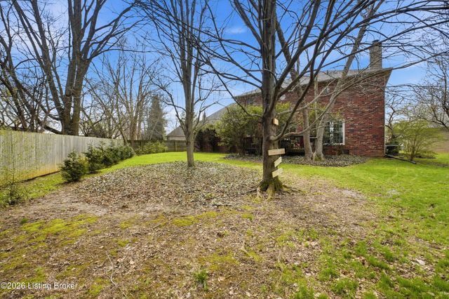 3419 Brookhollow Dr, Louisville, KY 40220