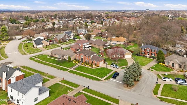 3419 Brookhollow Dr, Louisville, KY 40220