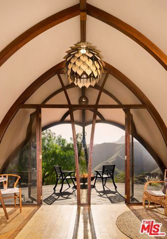 34550 Mulholland Highway, Malibu, CA 90265