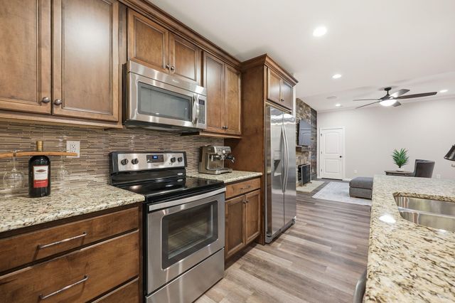 305 Eagle Drive, Nicholasville, KY 40356