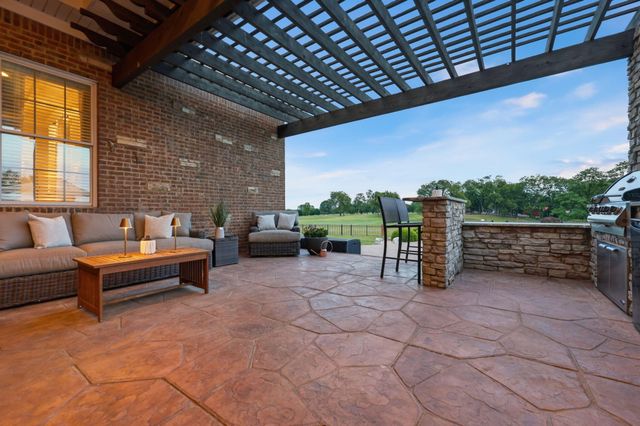 305 Eagle Drive, Nicholasville, KY 40356