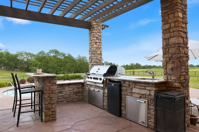 305 Eagle Drive, Nicholasville, KY 40356