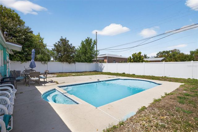 6749 81ST AVENUE N, Pinellas Park, FL 33781