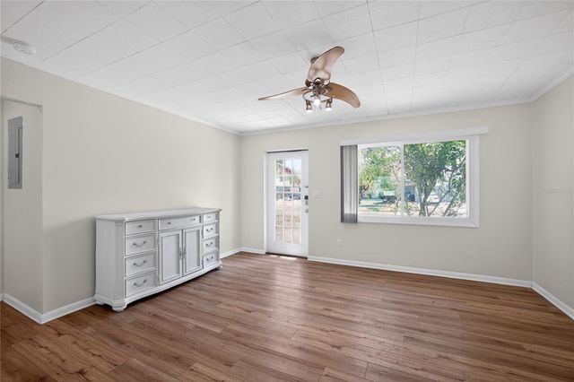 6749 81ST AVENUE N, Pinellas Park, FL 33781