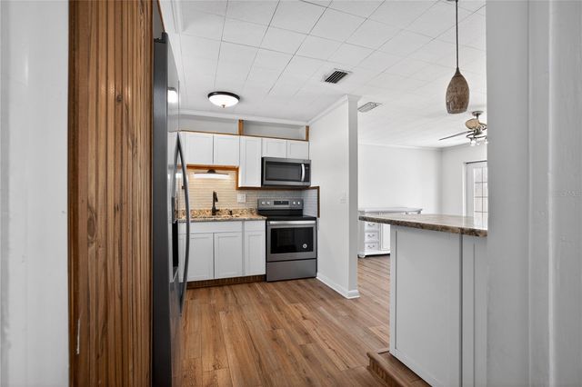 6749 81ST AVENUE N, Pinellas Park, FL 33781