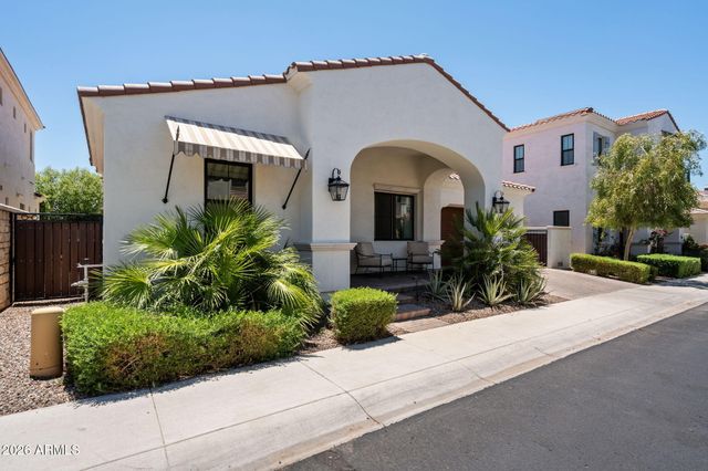 3927 E CRITTENDEN Lane, Phoenix, AZ 85018