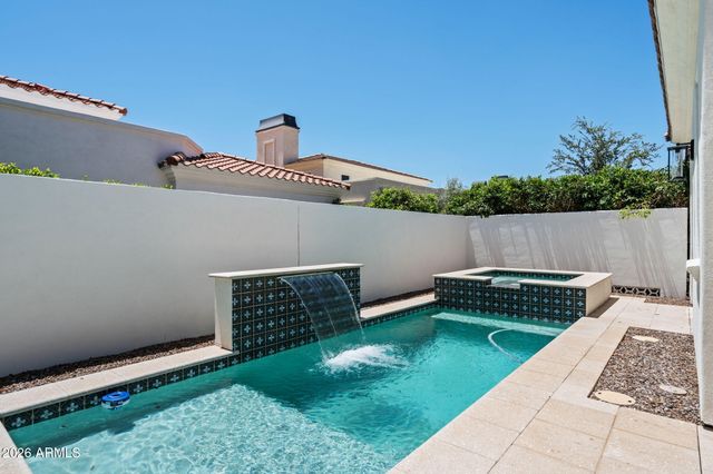 3927 E CRITTENDEN Lane, Phoenix, AZ 85018