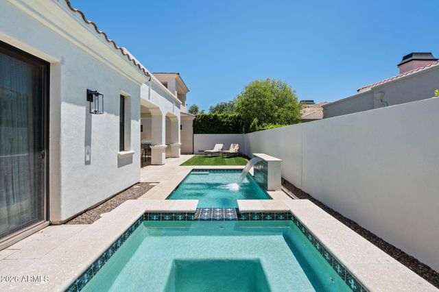 3927 E CRITTENDEN Lane, Phoenix, AZ 85018