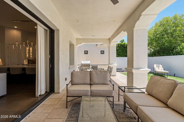 3927 E CRITTENDEN Lane, Phoenix, AZ 85018