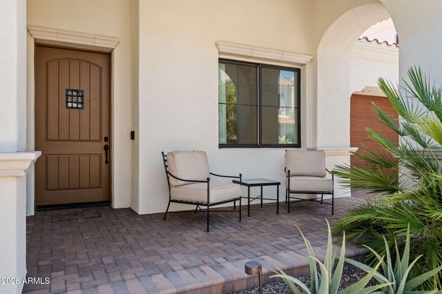 3927 E CRITTENDEN Lane, Phoenix, AZ 85018