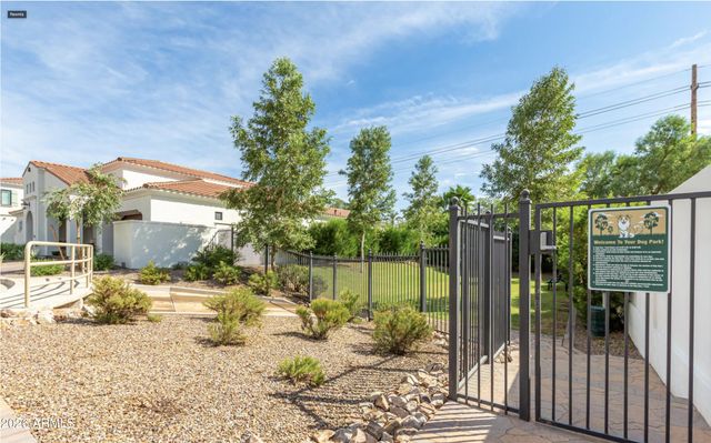 3927 E CRITTENDEN Lane, Phoenix, AZ 85018
