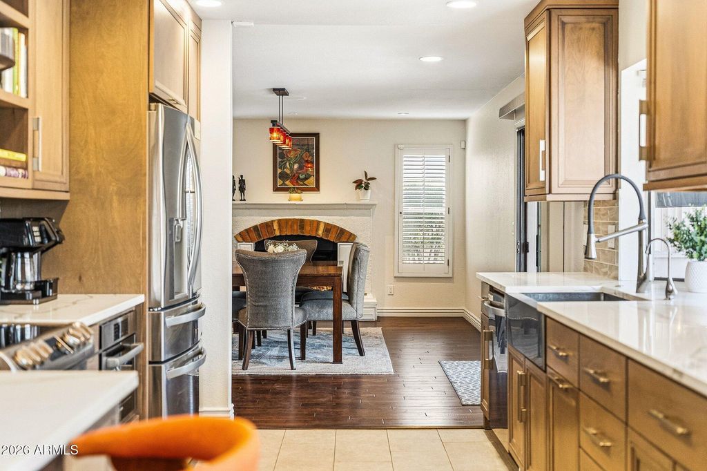 Image 16 of property listing at 5444 E KINGS Avenue, Scottsdale, AZ 85254