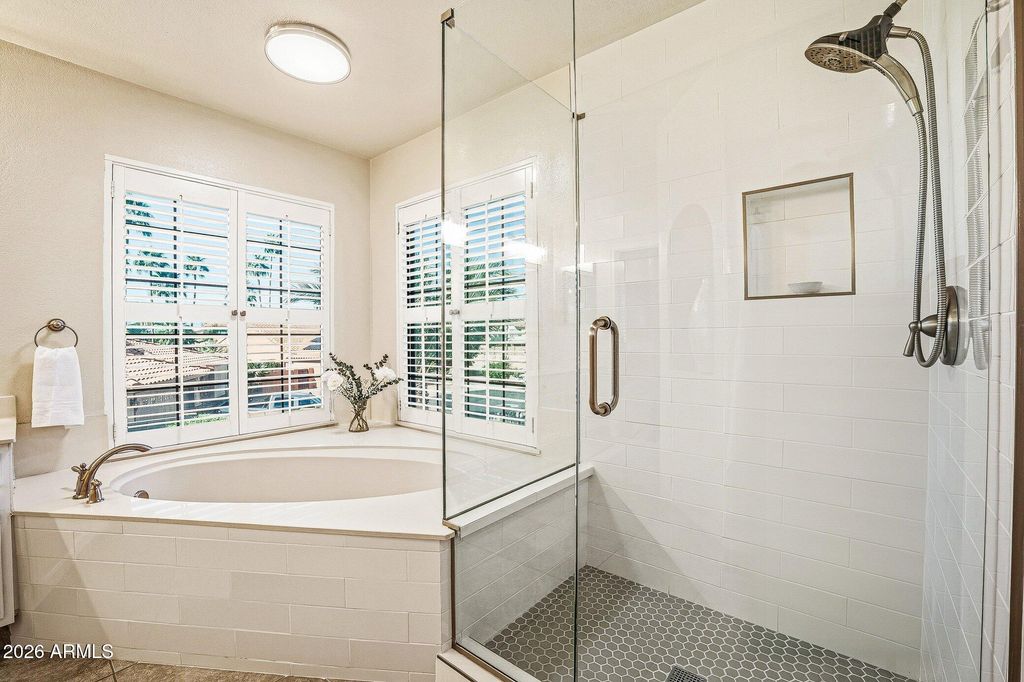 Image 27 of property listing at 5444 E KINGS Avenue, Scottsdale, AZ 85254