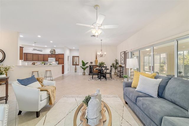 973 ISLE OF PALMS PATH, The Villages, FL 32162