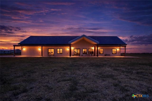 55 State Highway 316, Port Lavaca, TX 77979
